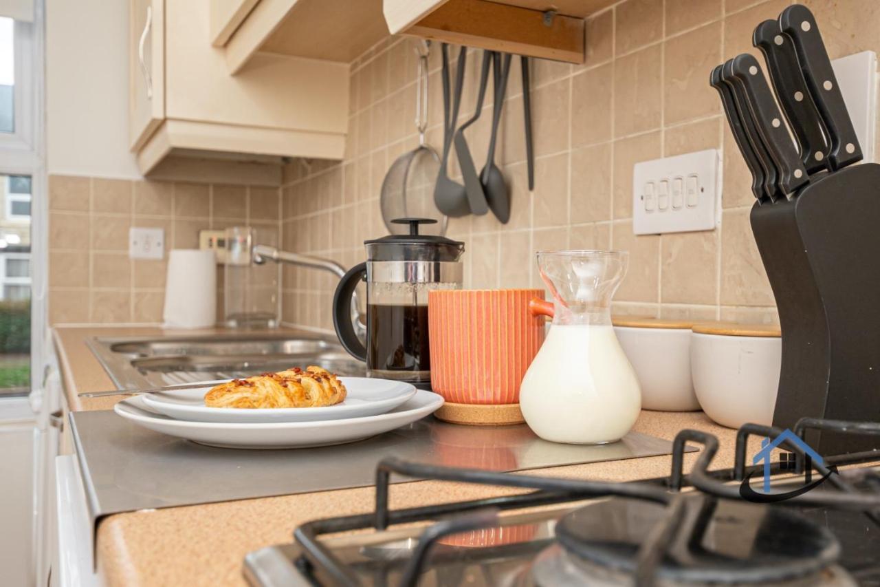 Ironside House, Thrapston King Or Twin Beds, Free Parking, Workspace, Corporates, Sleeps 8 외부 사진
