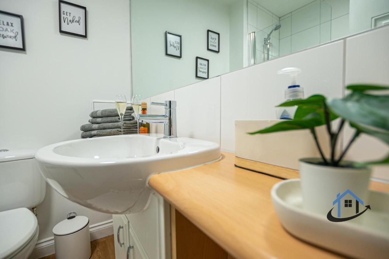Ironside House, Thrapston King Or Twin Beds, Free Parking, Workspace, Corporates, Sleeps 8 외부 사진
